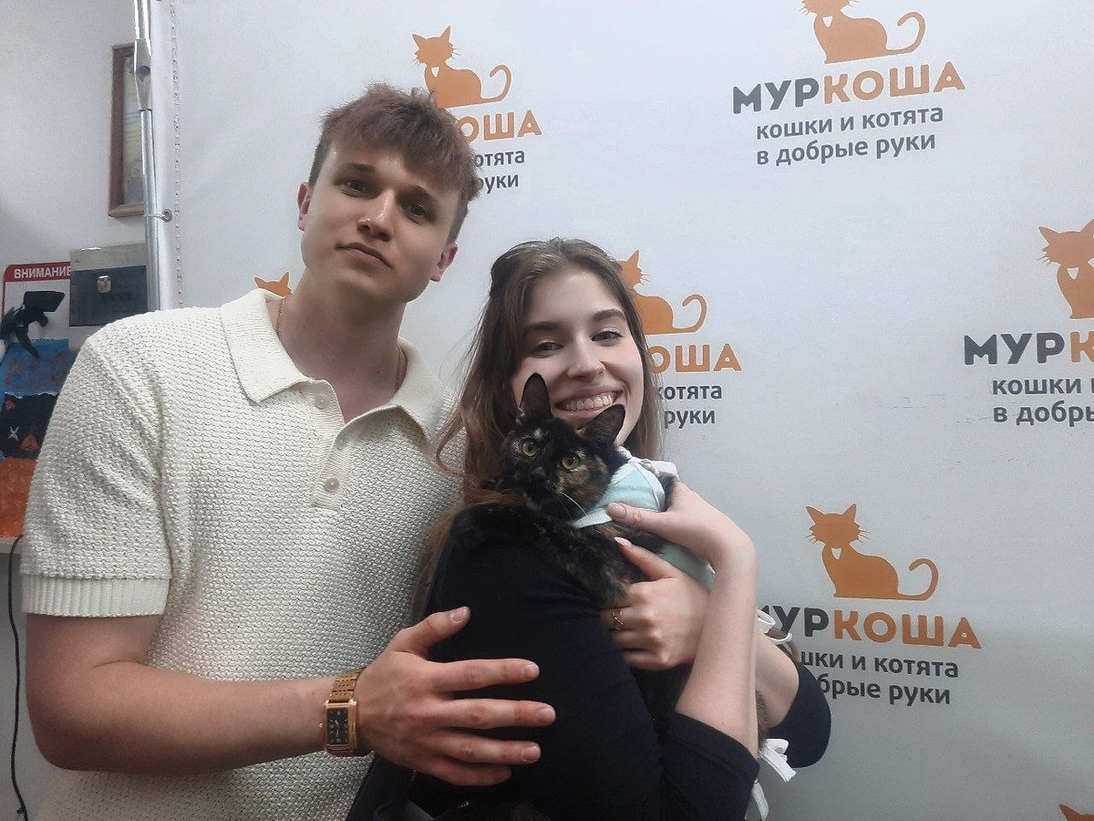 Заботливые хозяева с Календулой. 