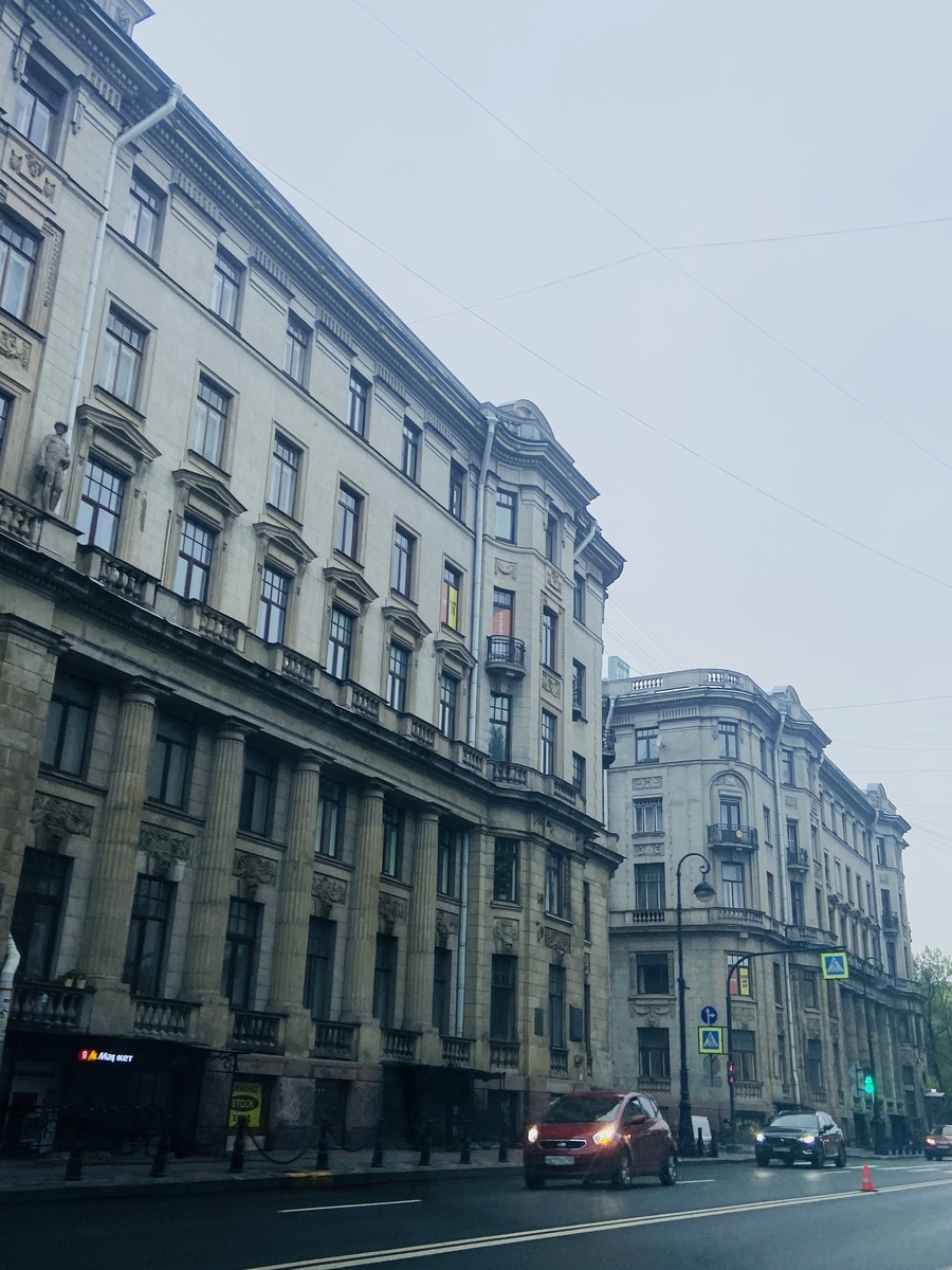 Каменноостровский проспект.