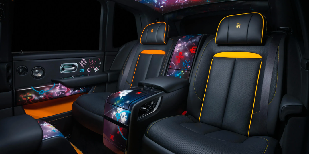 Граффити проникло в салон Rolls-Royce Cullinan