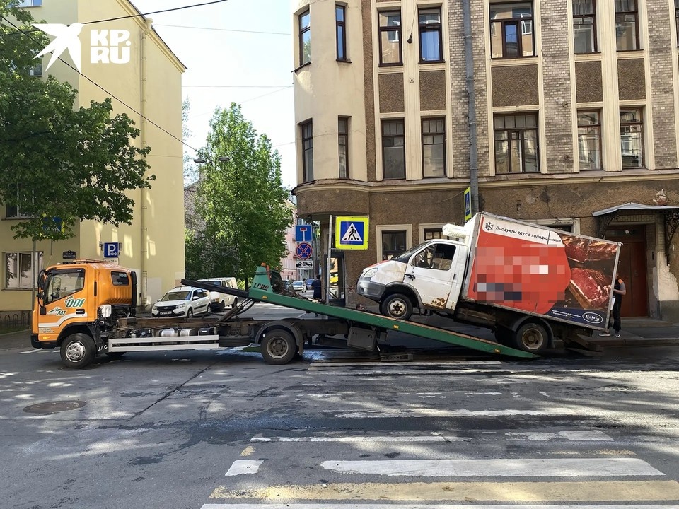    "Газель" забрали с места происшествия. Дарья ЧАУС