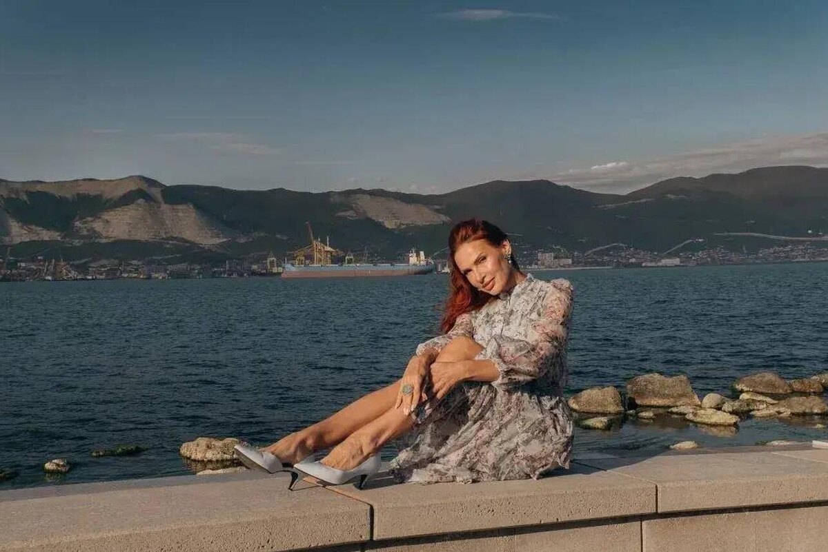    Эвелина Блёданс Алена Терентьева