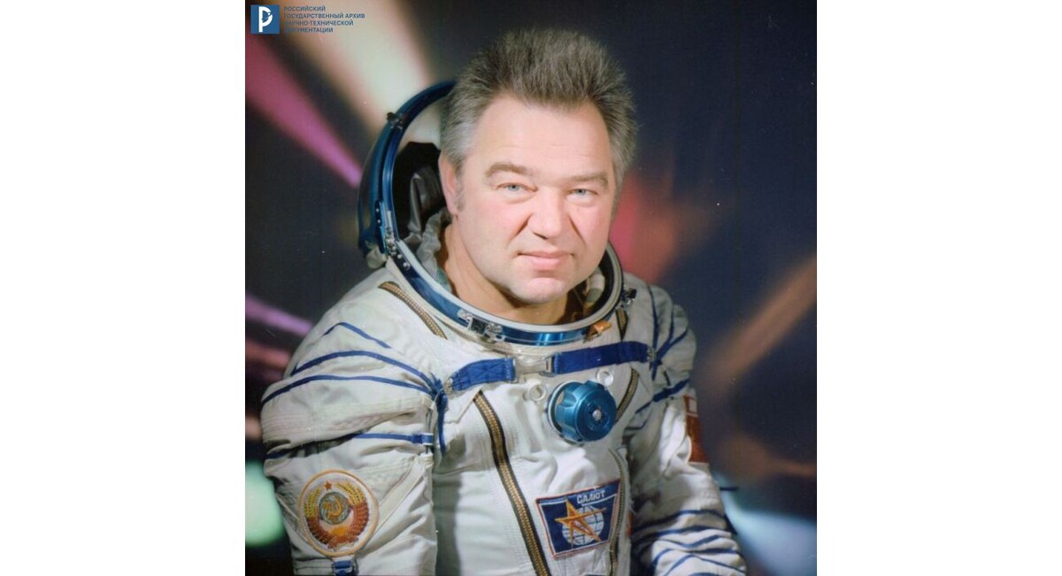 Космонавт Г.М. Гречко – бортинженер дублирующего международного советско-индийского экипажа космического корабля «Союз Т-11». 1983 г. РГАНТД. Арх. № 1-3261 цв.