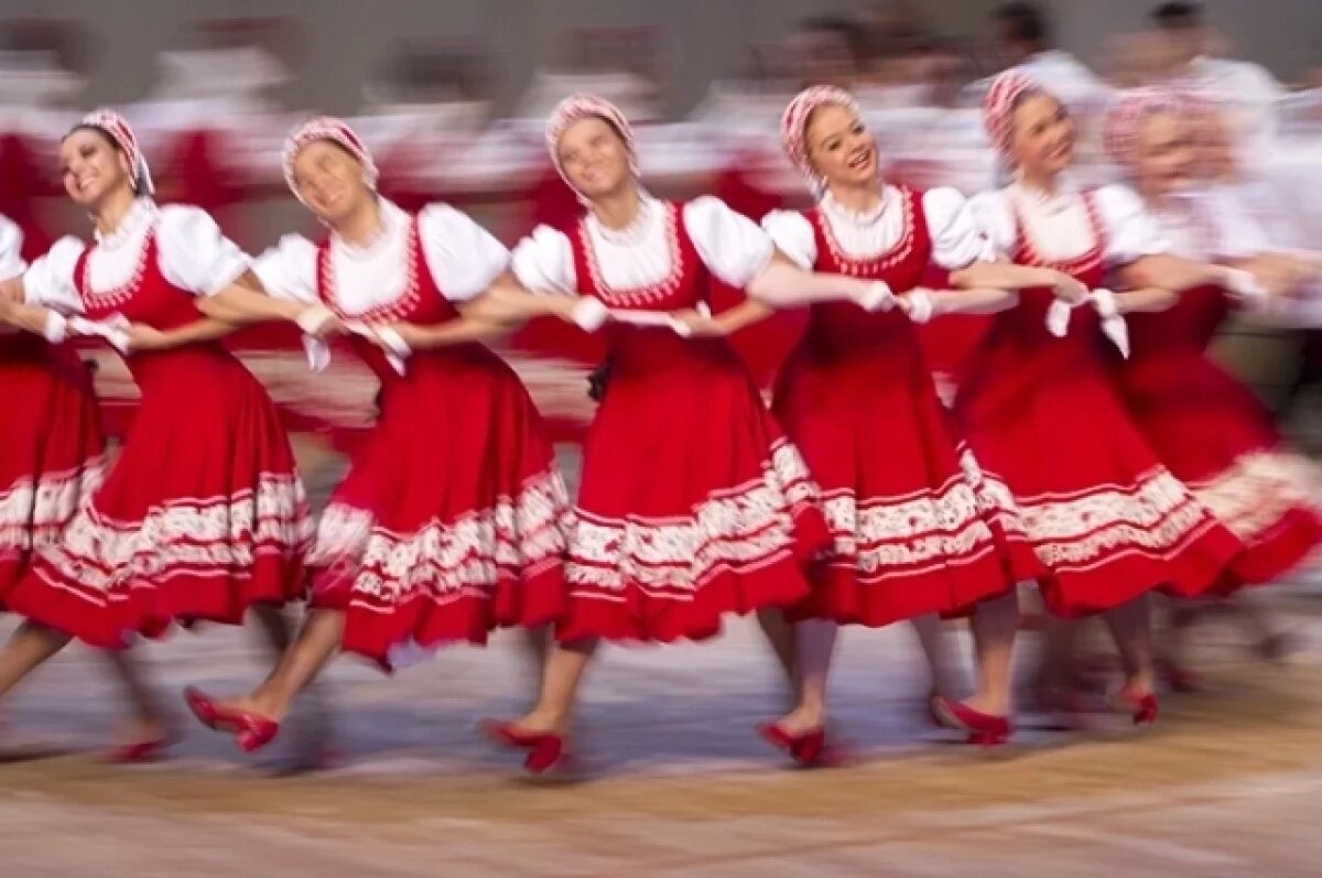    Первые гастроли ансамбля Моисеева с новым худруком пройдут в Сибири