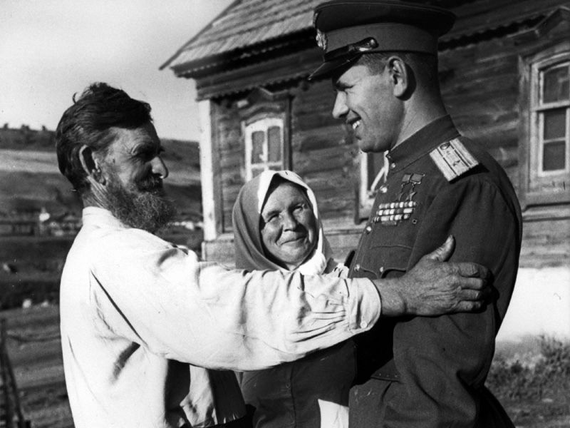 Возвращение с фронта Н.М. Скоморохова 