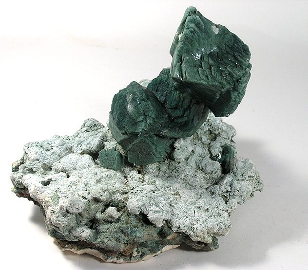 By Rob Lavinsky, iRocks.com – CC-BY-SA-3.0, CC BY-SA 3.0, https://commons.wikimedia.org/w/index.php?curid=10442539