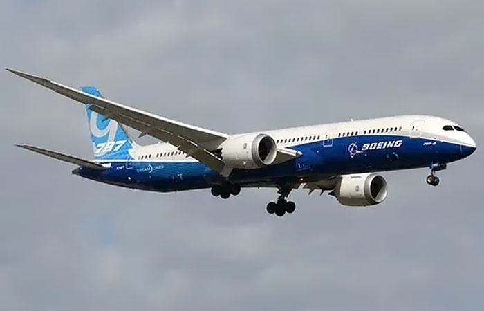 В горизонтальном полёте ловят воздух./ Фото: jetphotos.com