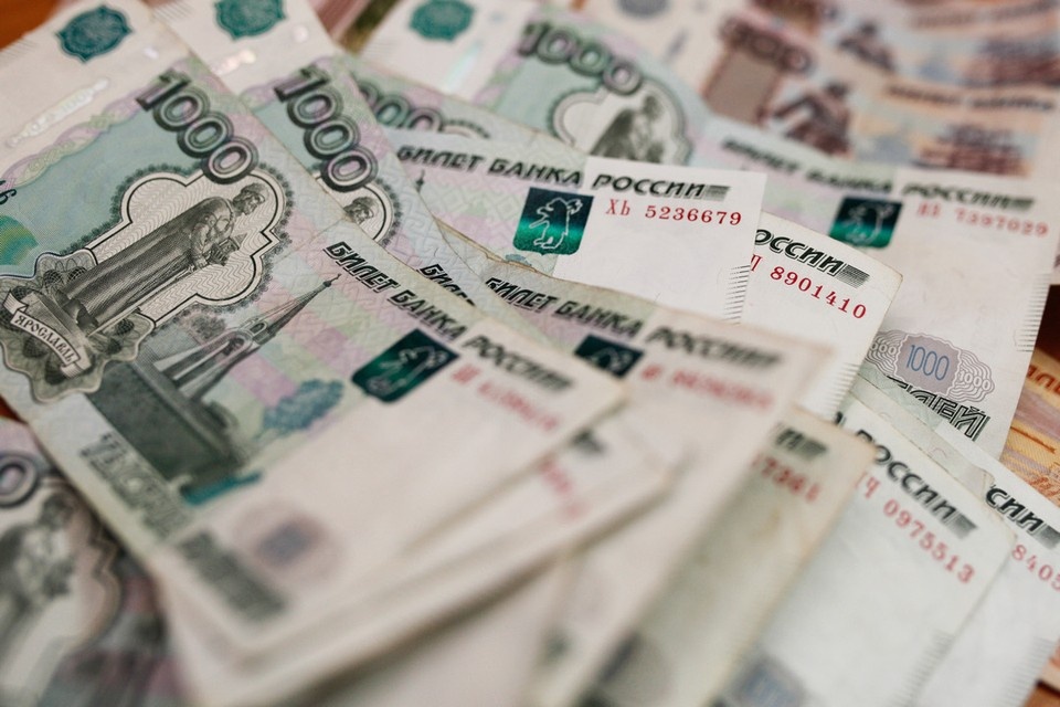    Суд обязал вернуть 200 тысяч рублей жертве телефонных мошенников. Дмитрий АХМАДУЛЛИН