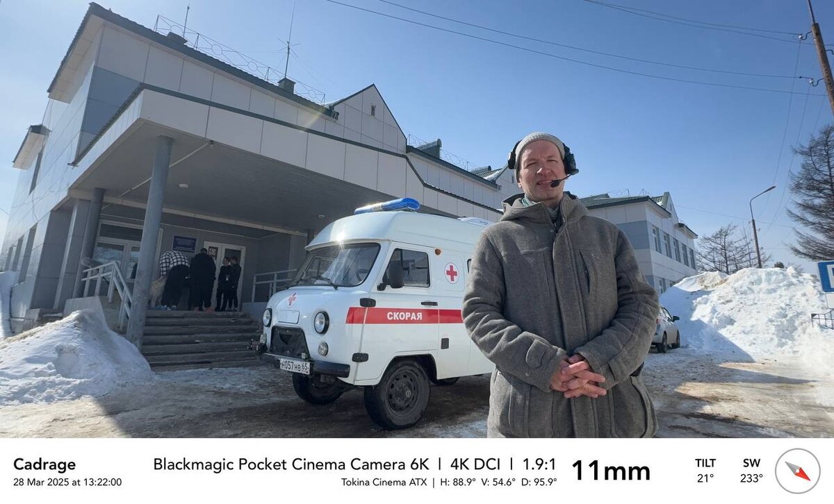 Кадр - бекстейдж съемок документального цикла "Люди в белом" (о. Сахалин)