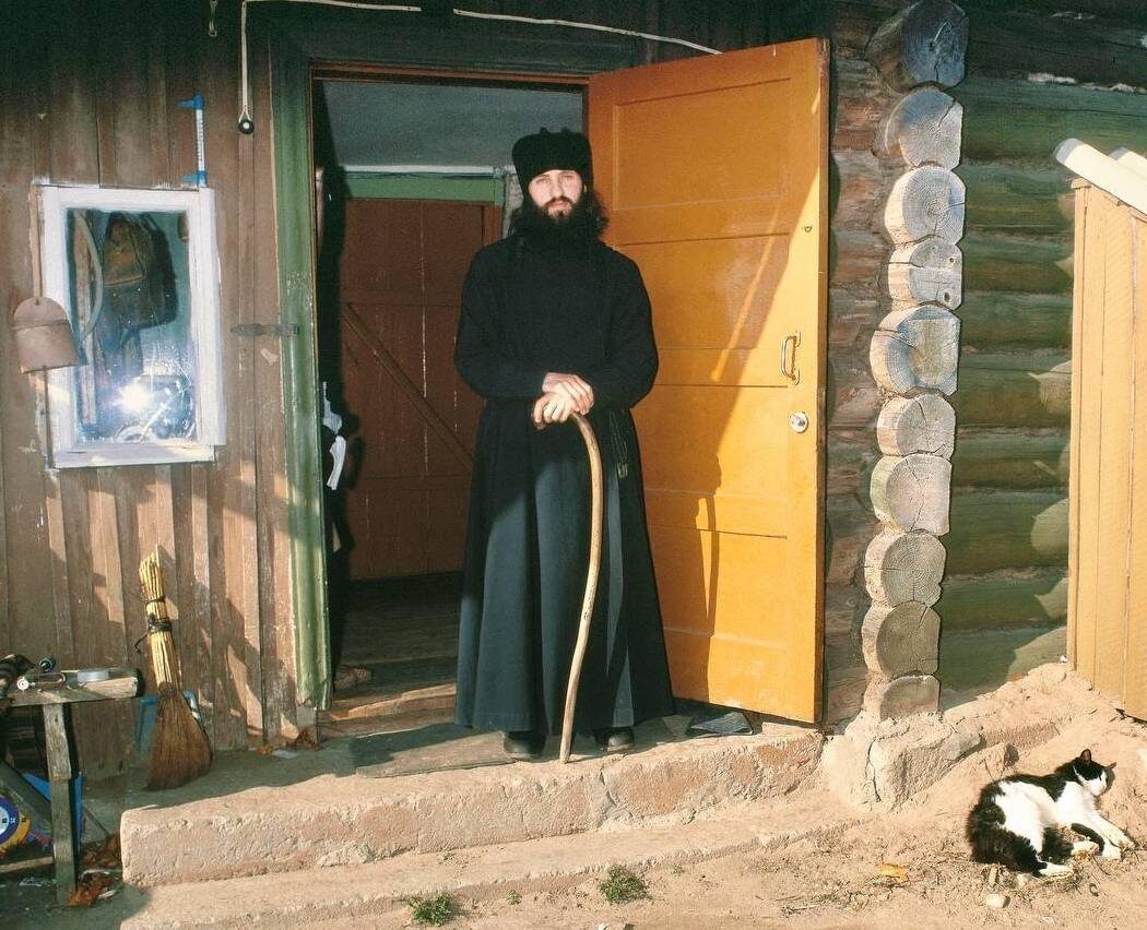    Иеромонах Роман. 1980-е годыСоцсети