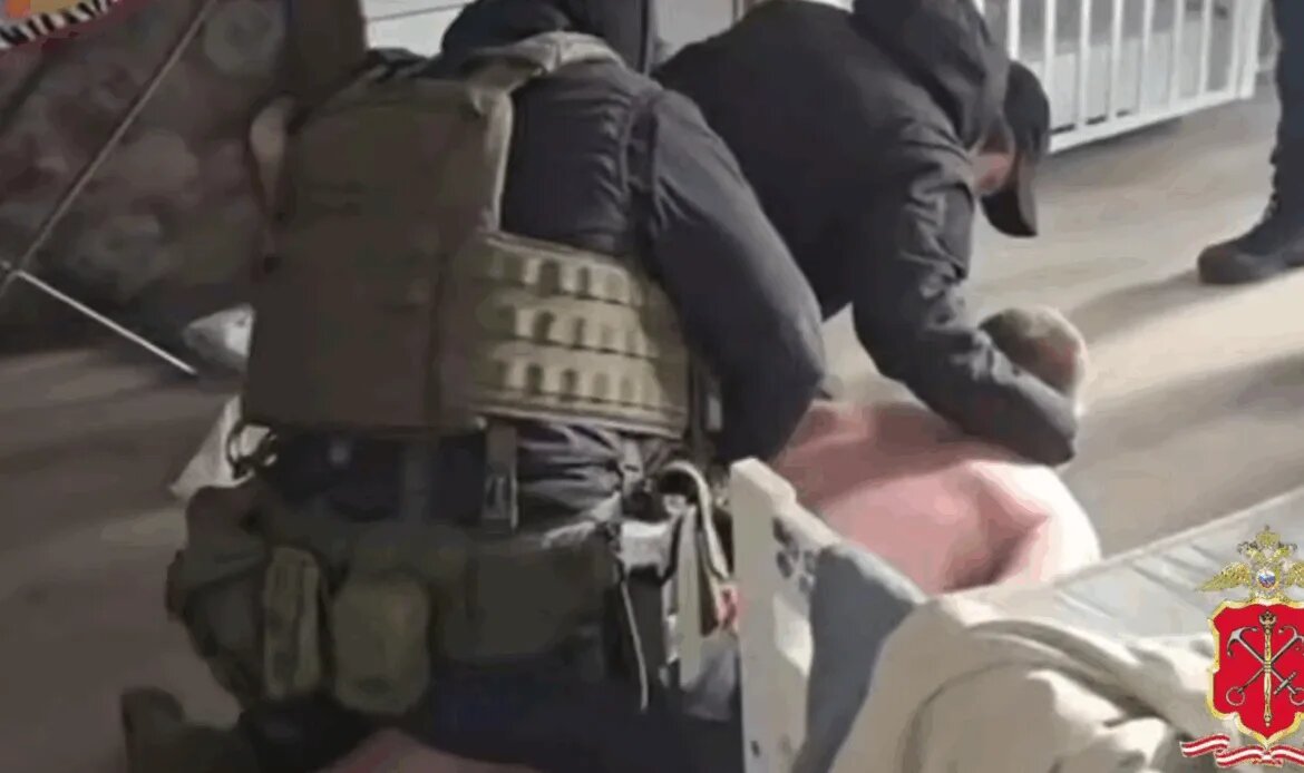    Фото: скриншот видео пресс-службы ГУ МВД России по Санкт-Петербургу и Ленинградской области