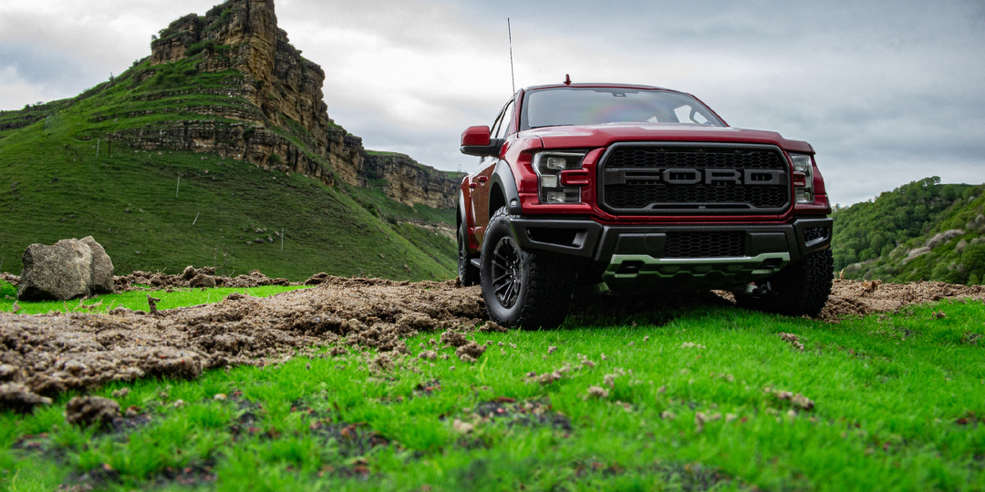 Путешествие на Медовые водопады на Ford Raptor F-150. Масштаб 1:18