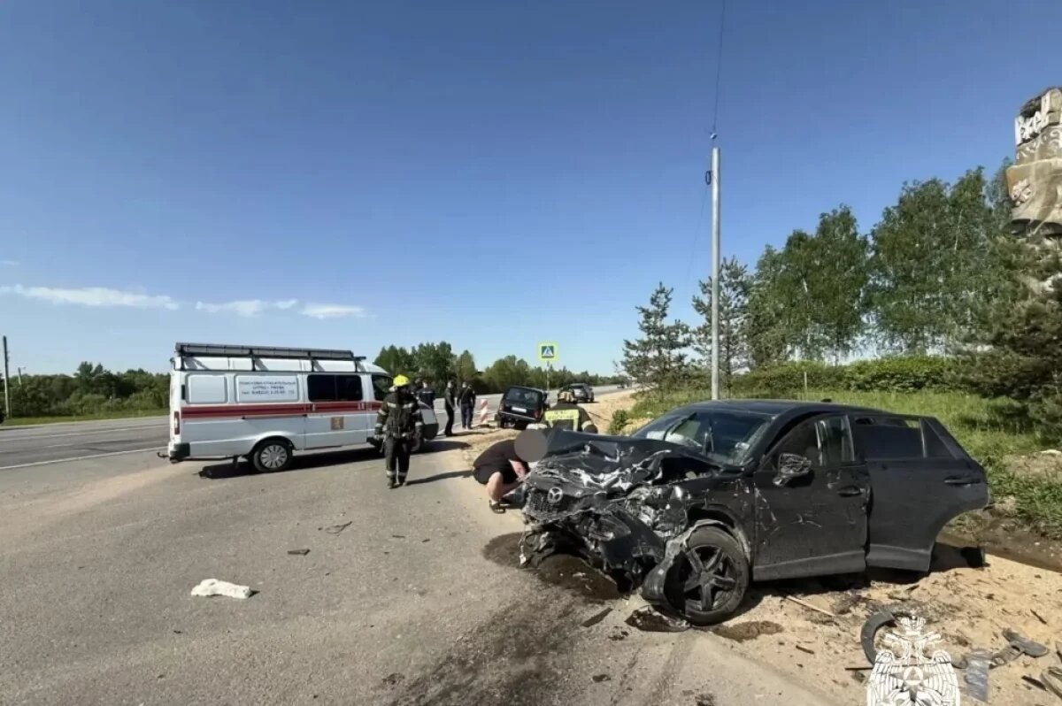    Спасатели ликвидировали последствия серьёзного ДТП в Ржевском округе