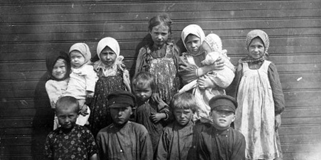 Что делали с нежелательными детьми в Российской империи