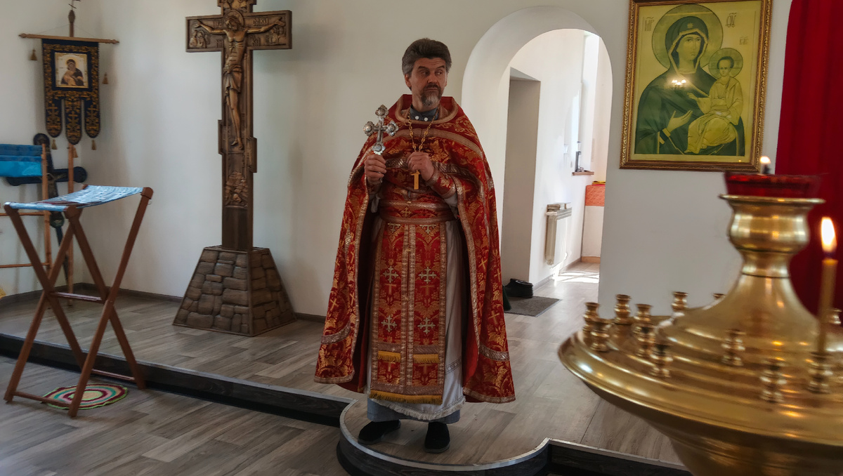 Отец Василий село Мачеха 