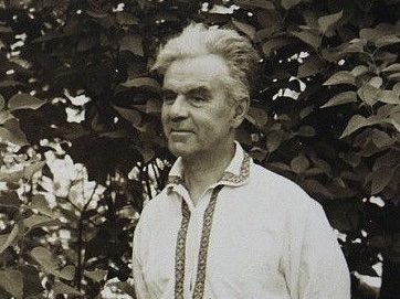 ГЕНИЙ-ЛЮБИТЕЛЬ