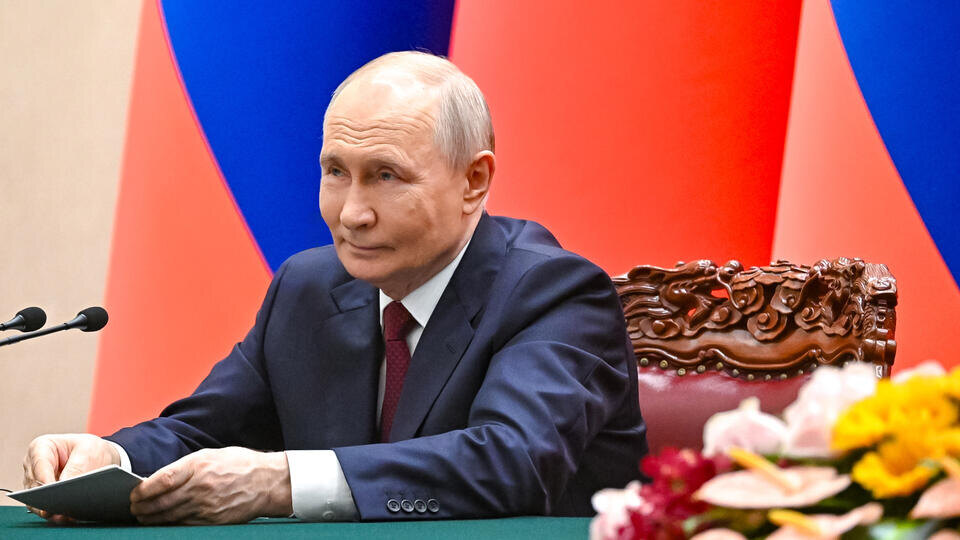     На приеме в честь визита Путина подали бульон с креветками и лапшу по-фунчжоуски РИА Новости/Кристина Соловьёва