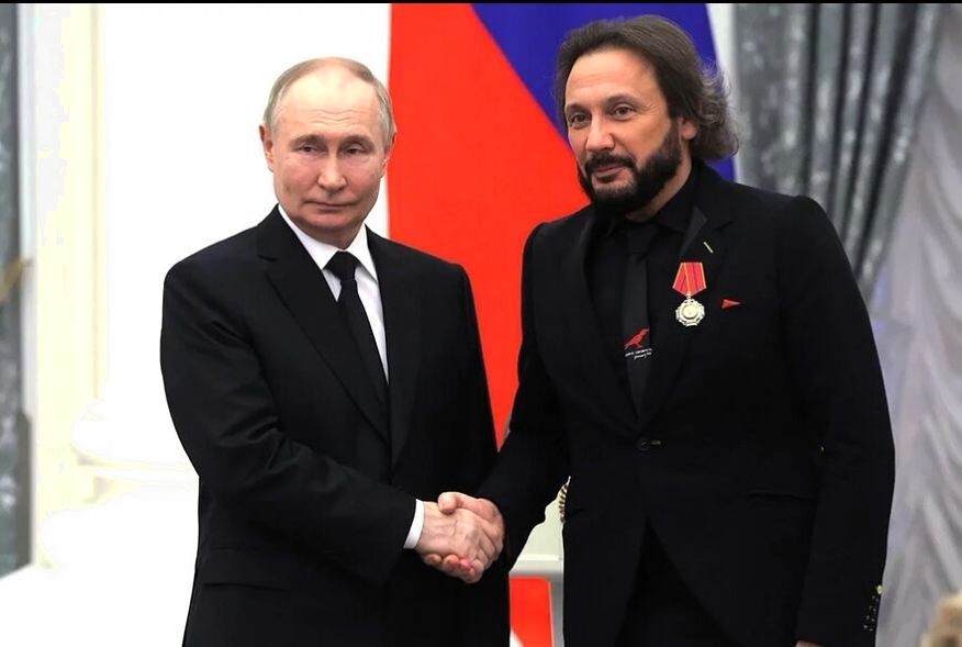 У Стаса Михайлова немало заслуженных наград