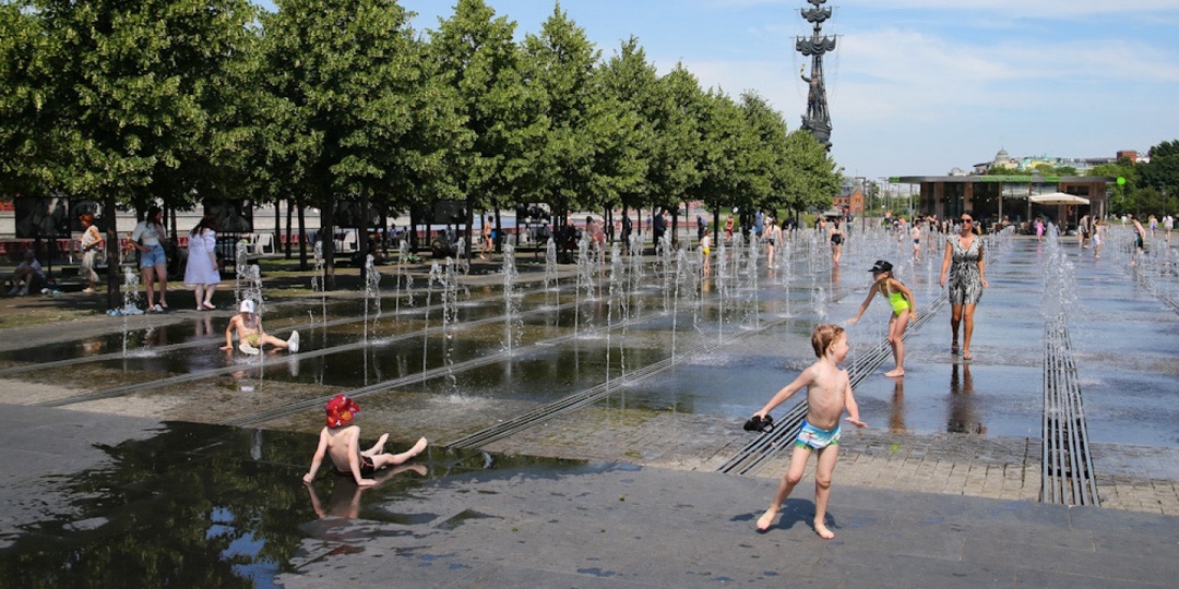Москва превратилась в Саудовскую Аравию, но синоптики уже готовят «холодное душ»