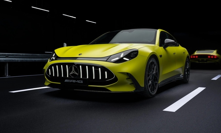 Mercedes-AMG GT 4-door Coupe стал некрасивым электромобилем, который составит конкуренцию Porsche Taycan