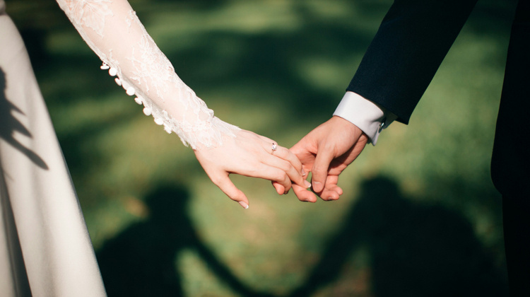     Jeremy Wong Weddings/Unsplash