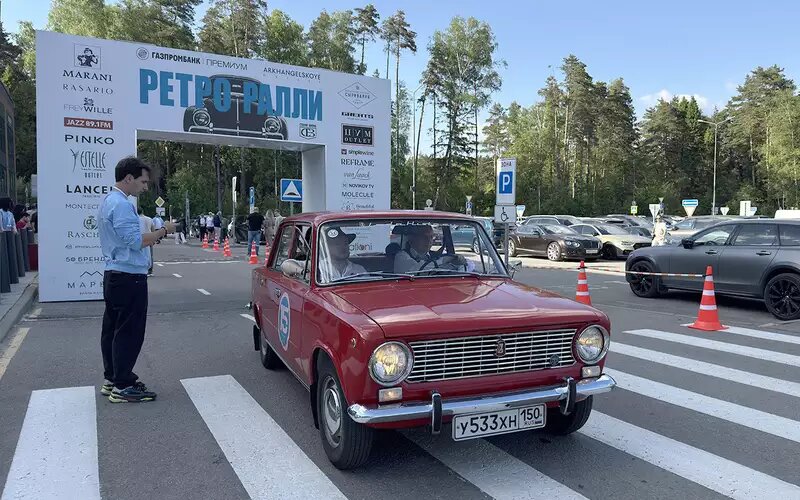 Несмотря на сложное начало, остальной маршрут наш автомобиль преодолел уверенно.📷
