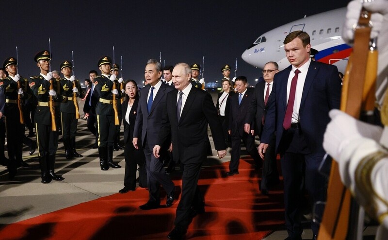 Владимир Путин во время официального визита в Китай 19 мая 2026 года. Фото: kremlin.ru/ТАСС