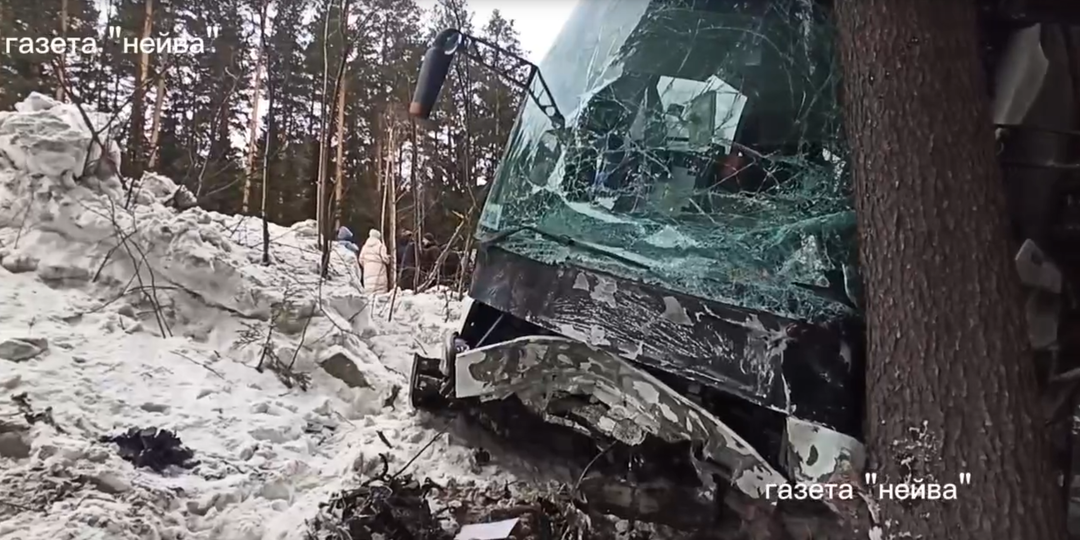 4 года работ за смертельное ДТП с автобусом детской хоккейной команды дали водителю, механику и предпринимателю