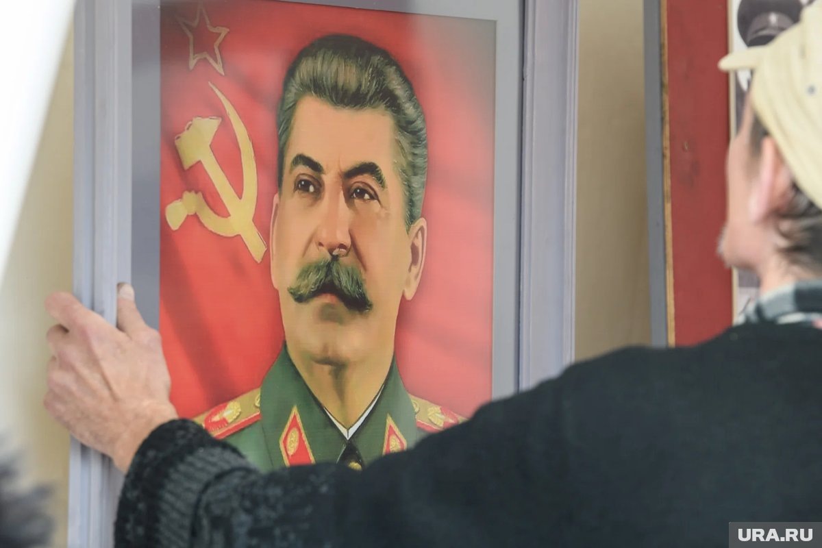     Вождь народов не сможет сказать слова поддержки пермским коммунистам на выборах