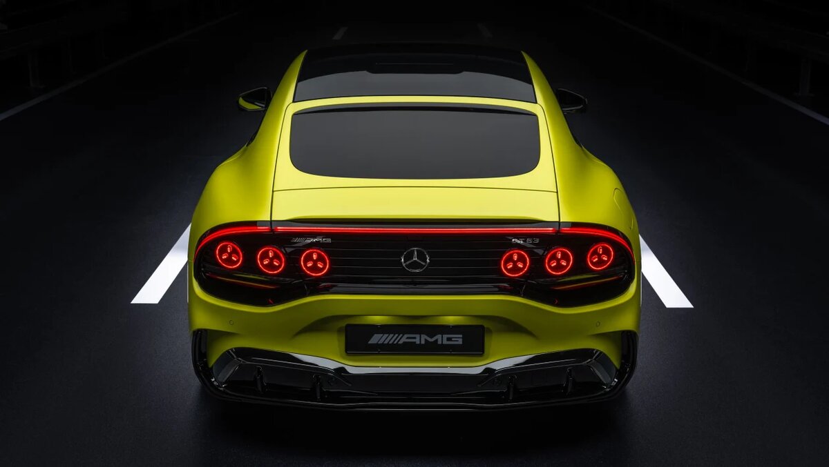 Mercedes‑AMG GT 4