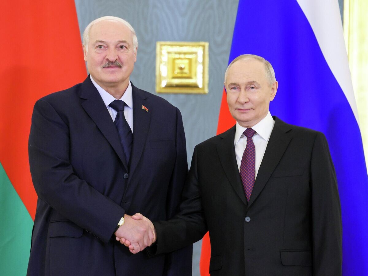    Президент РФ Владимир Путин и президент Белоруссии Александр Лукашенкоперед началом заседания Высшего Государственного Совета Союзного государства | © РИА Новости / POOL
