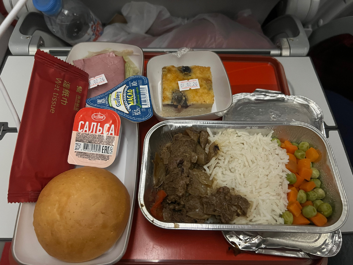 Питание на борту Hainan Airlines