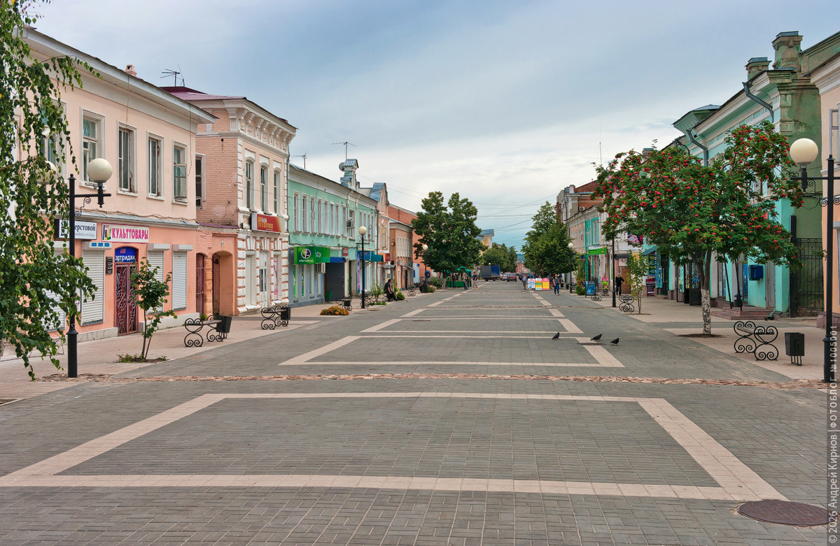 Улица Мира в Ельце