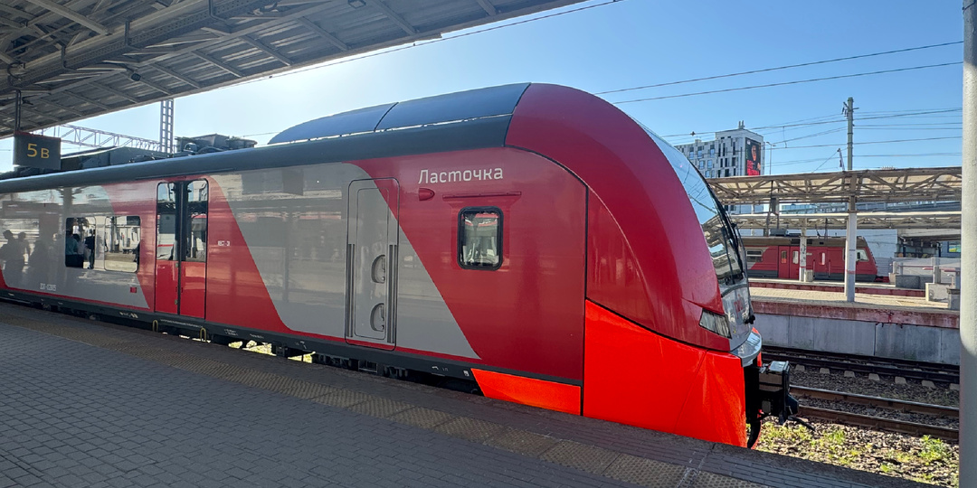 Поездка из Москвы в Нижний Новгород и обратно на «Ласточке». Отличие бизнес от эконом класса. Чем и как развлекать себя 4 часа?!