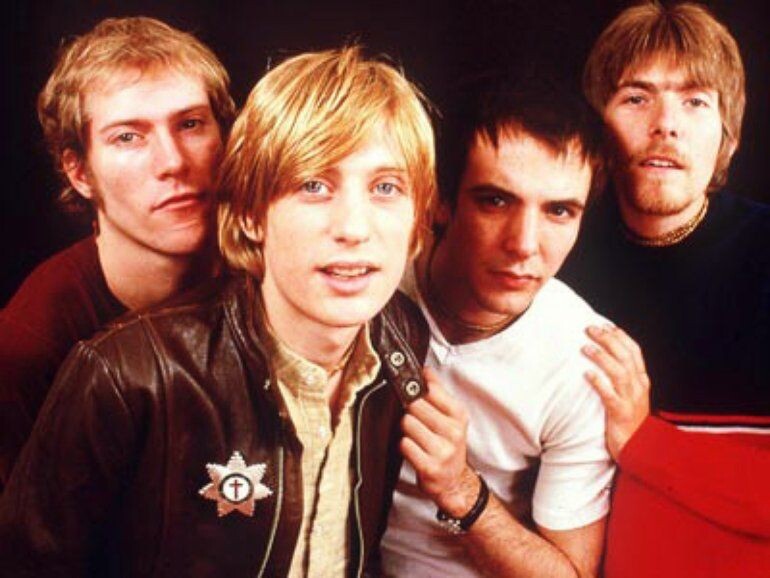 «Kula Shaker» — это слегка изменённое имя Кулашекхара (Kulasekhara)