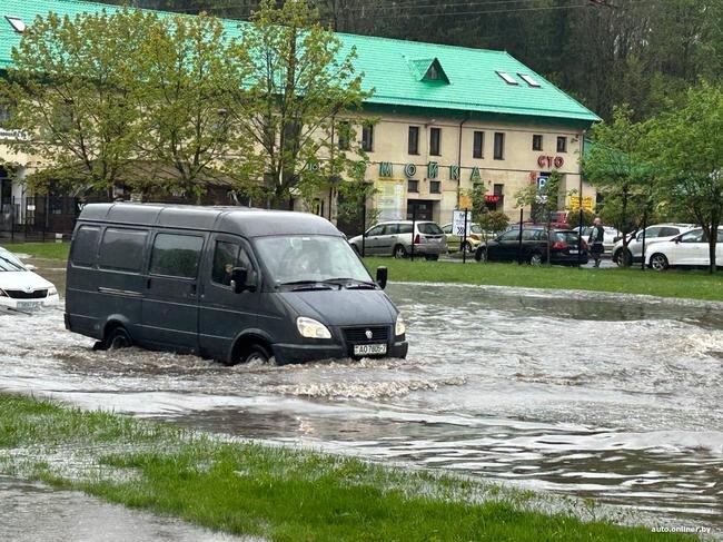 ПОПЛЫЛИ ДАЛЬШЕ