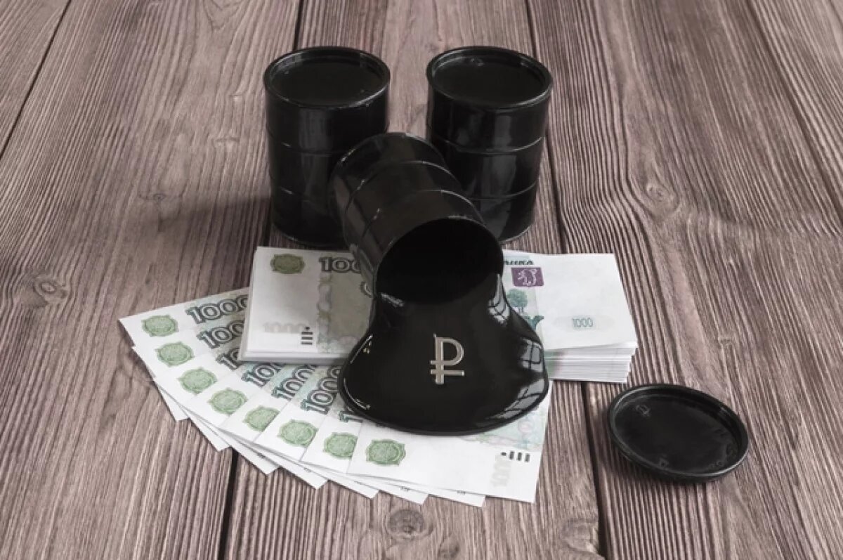    Главным фактором укрепления рубля стал резкий рост нефтяных котировок из-за войны в Иране.