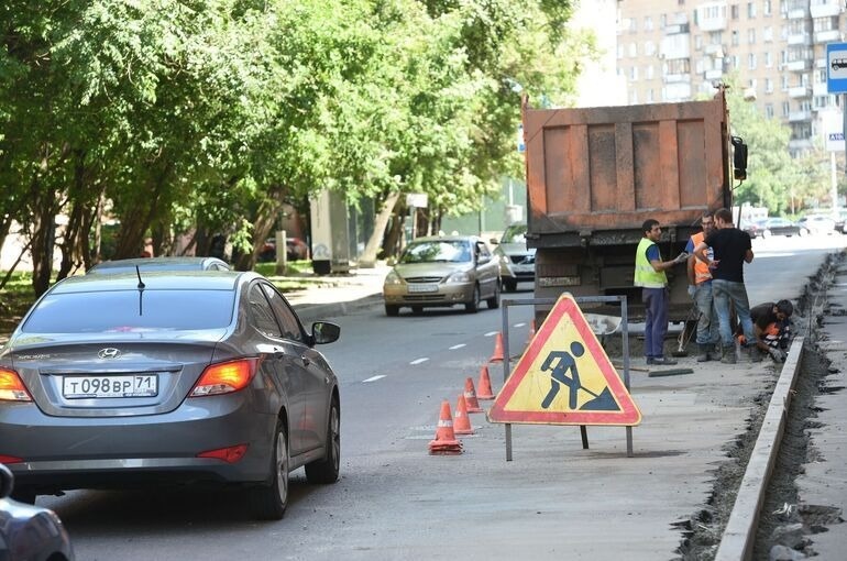 Российским регионам разрешат тратить свои деньги на строительство федеральных дорог