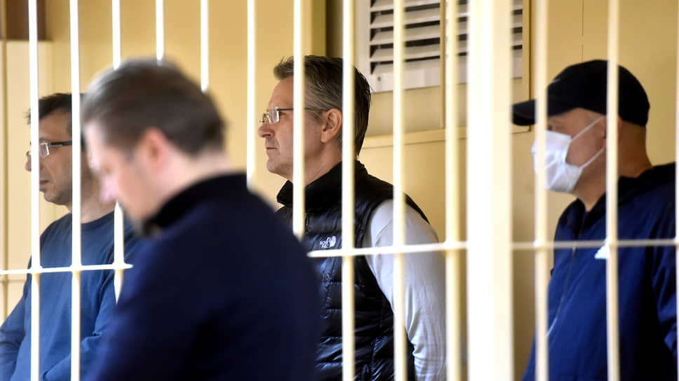 Суд прекратил новое дело экс-сенатора Сабадаша о растрате 800 млн рублей.📷Фото: Александр Коряков / Коммерсантъ