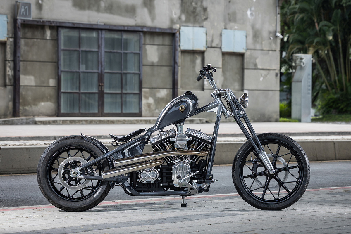 Rough Crafts представляет яркий чоппер на базе Harley