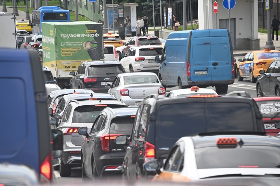    В Москве временно закрыто движение на МКАД Владимир ВЕЛЕНГУРИН