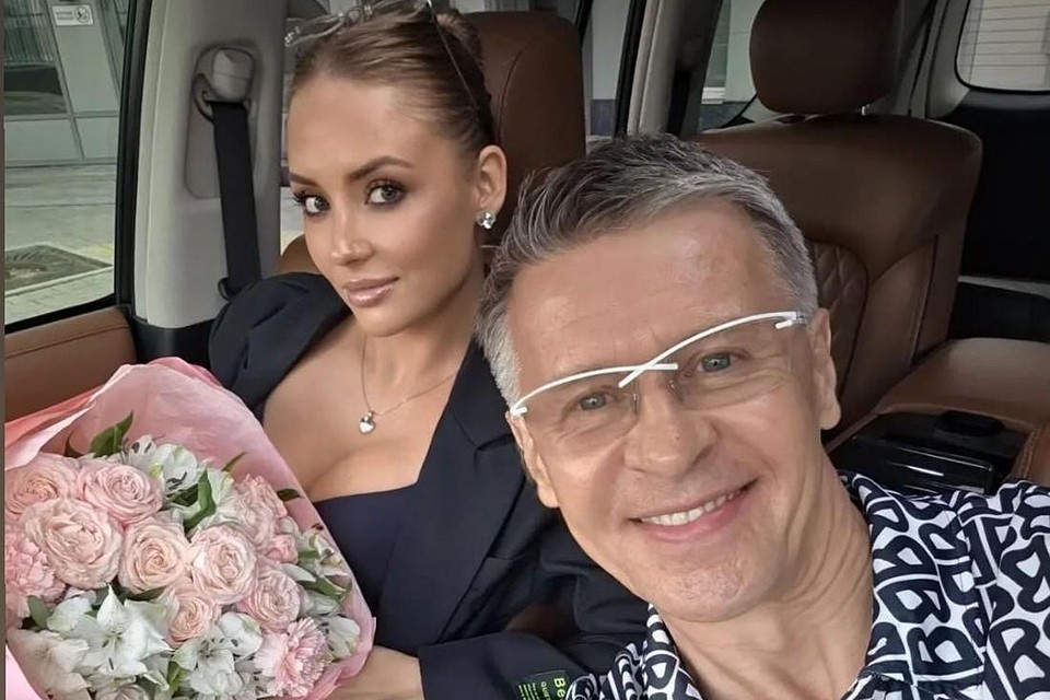    Сергей Исаев из «Уральских пельменей» и Виталина Протасова уже живут вместе — решились после майского отпуска Личная страница героя публикации в соцсети
