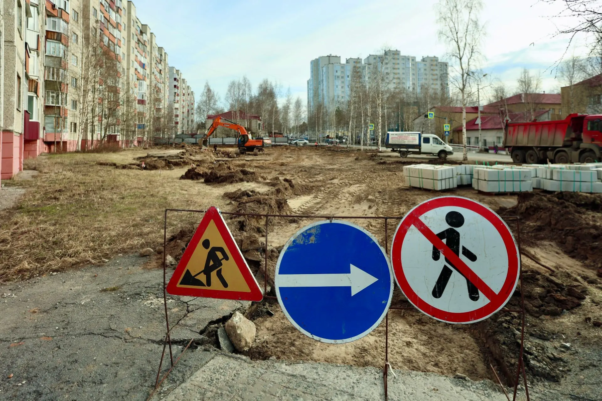    В Сургуте развернули масштабный дорожный ремонт: больше 20 километров покрытия обновят к осени