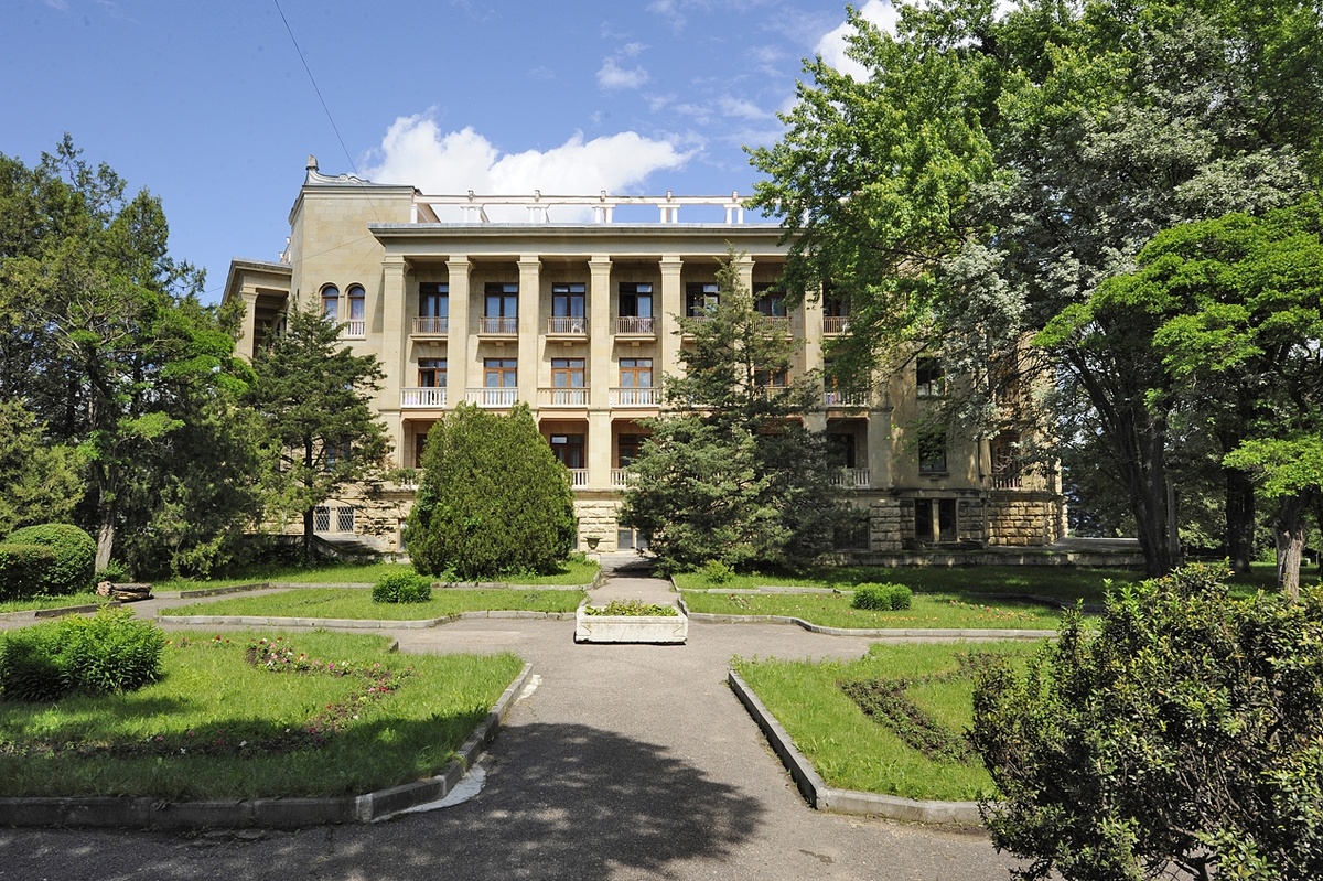 Санаторий им. Орджоникидзе в Кисловодске