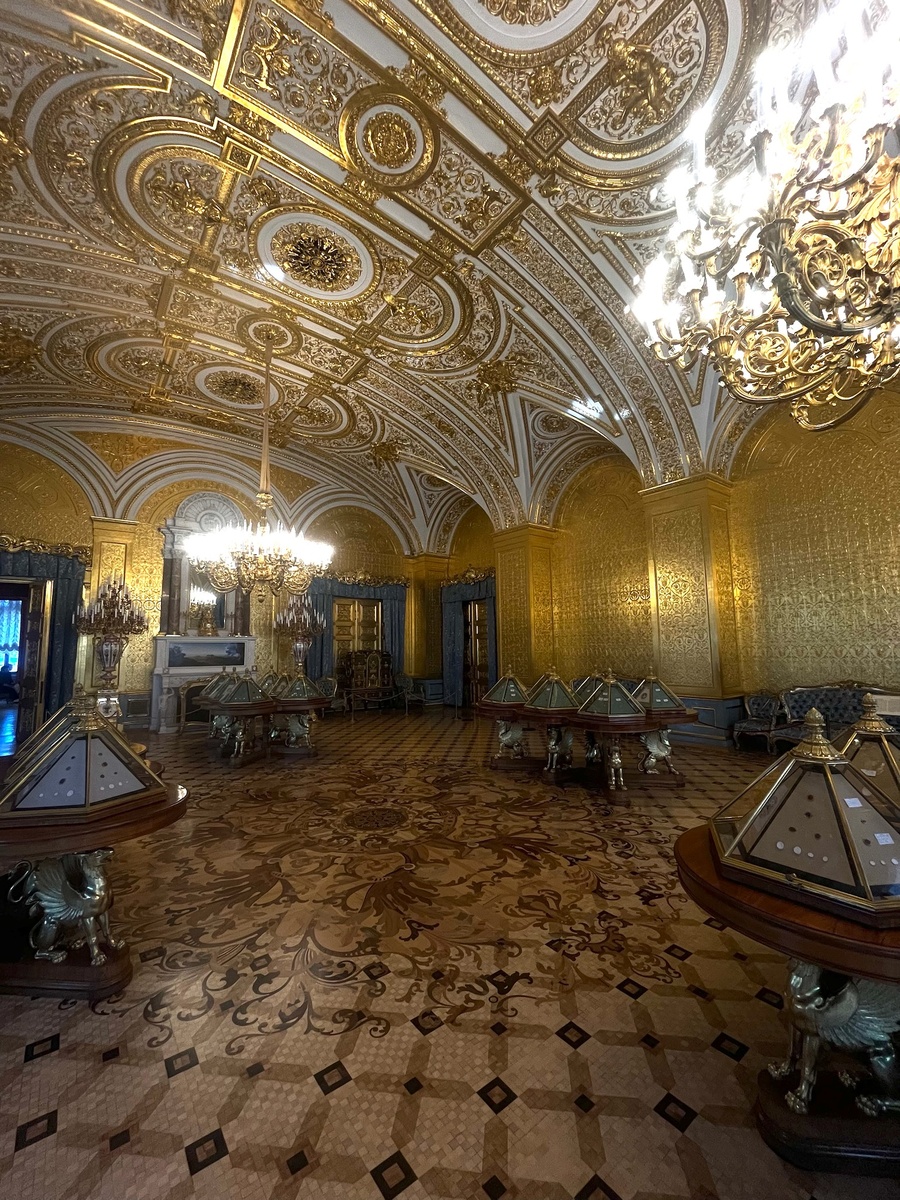 Золотая гостиная Зимнего дворца. Фото автора.