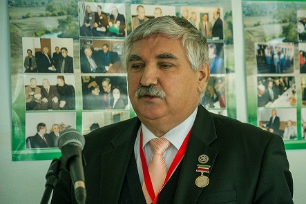 Археолог Альберт Бурханов
