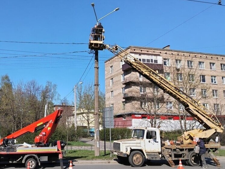     Калининград очищают от проводов. Фото: архив МК в Калининграде.