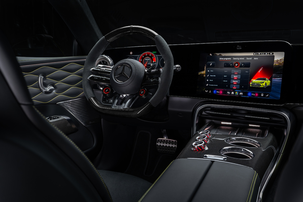 Mercedes-AMG GT (Фото: Mercedes-Benz)