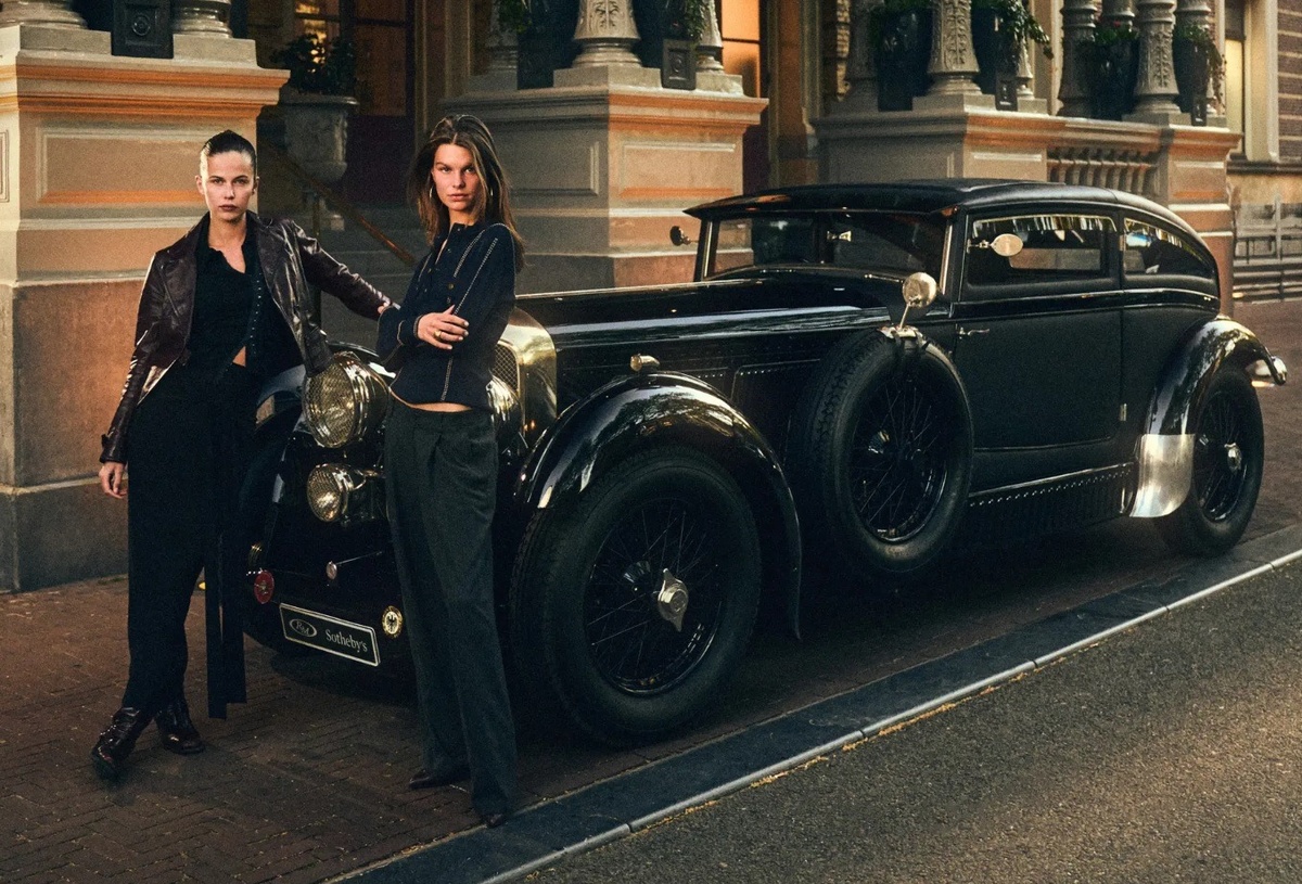 Bentley Blue Train предлагают купить на RM Sotheby's