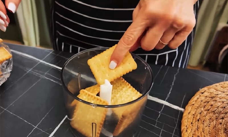 Шоколадно-ореховая Баядерка: быстрый рецепт вкуснее любых Сникерсов