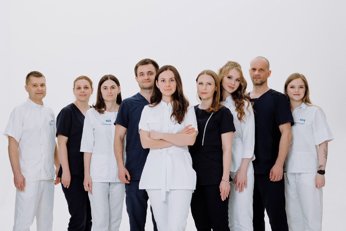 В "Прайм-стоматологии» ведут приём ведущие специалисты, наставники, кандидаты медицинских наук с многолетним стажем работы. 